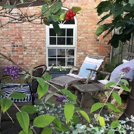 The Coach House Villa Grimston Exterior photo